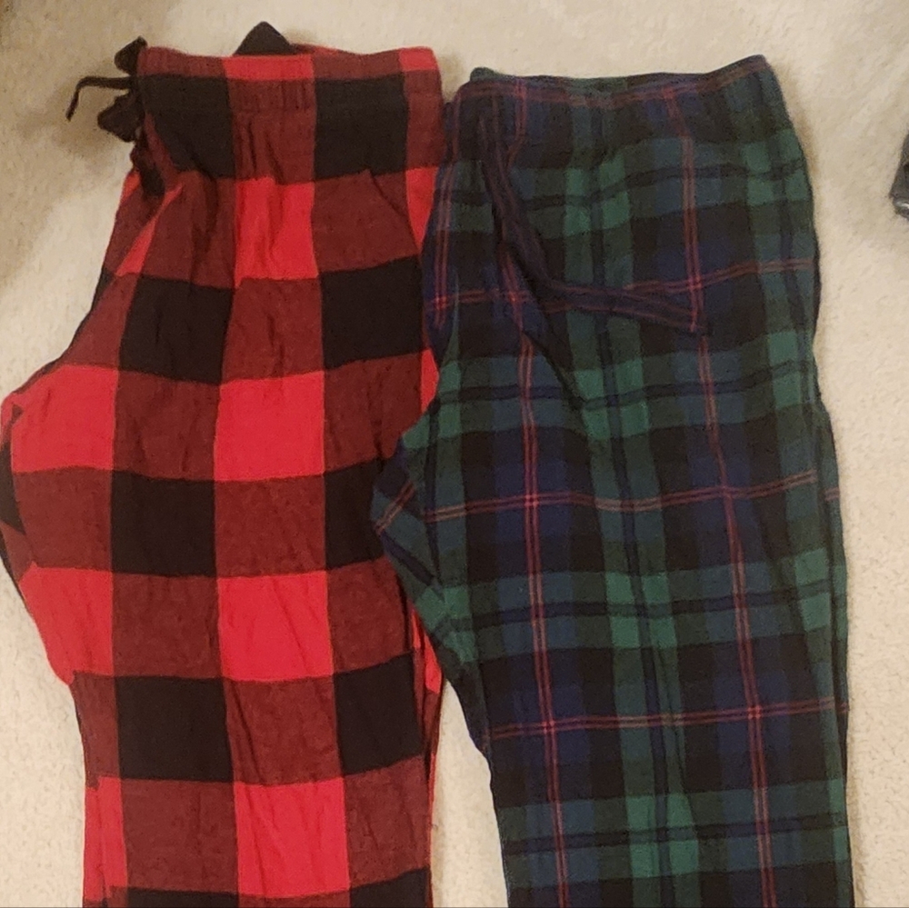 Old Navy Mens Plaid Sweatpants - Red and Green